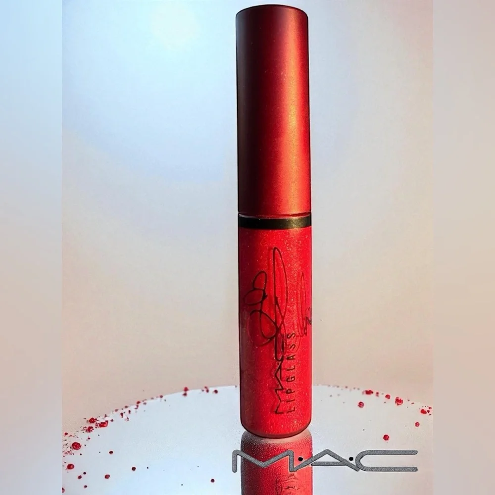 MAC Cosmetics mac viva